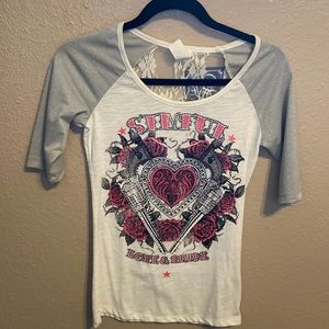 Women’s quarter sleeve shirt